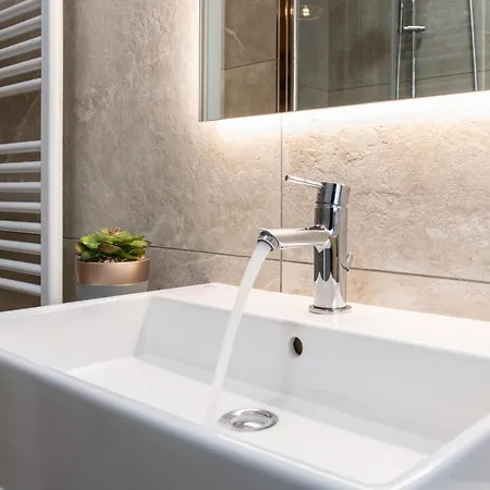 Renzi 23 Lägenhet Cattolica