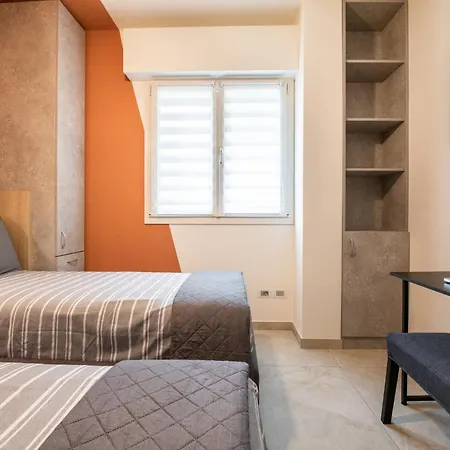 Renzi 23 * Cattolica