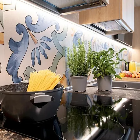 Renzi 23 * Cattolica