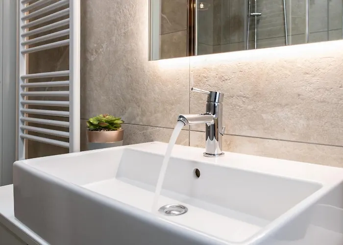 Renzi 23 Апартаменты Каттолика